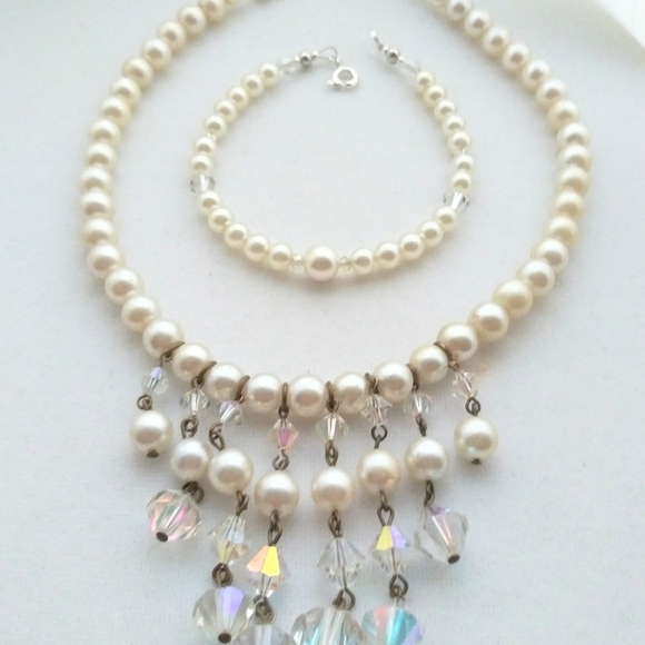 Vintage Faux Pearls AB Crystal Necklace set - Picture 5 of 8